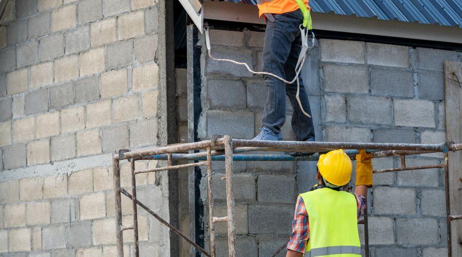 Professional residential roofers in East Islip, NY